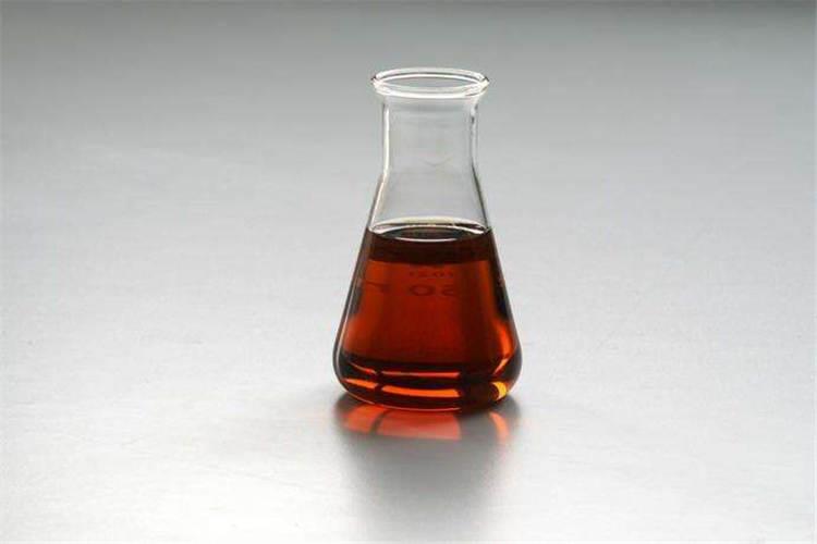 高速輕載齒輪的齒面負荷低且速度高，形成油膜的條件好，一般用黏度低的不含極壓添加劑的工業齒輪油即可